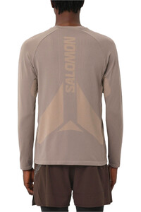 Salomon camisetas trail running manga larga hombre SENSE AERO SEAMLESS TEE M vista trasera