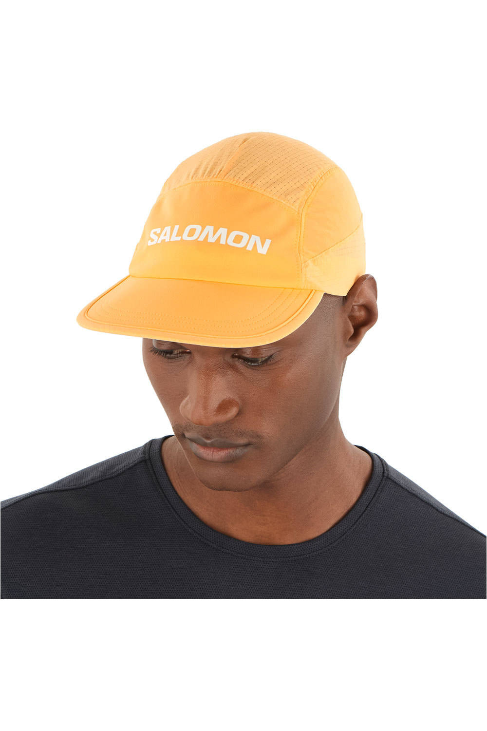 Salomon gorra running SENSE AERO vista frontal