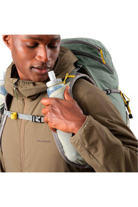 Salomon mochila montaña AEROTREK 30 02