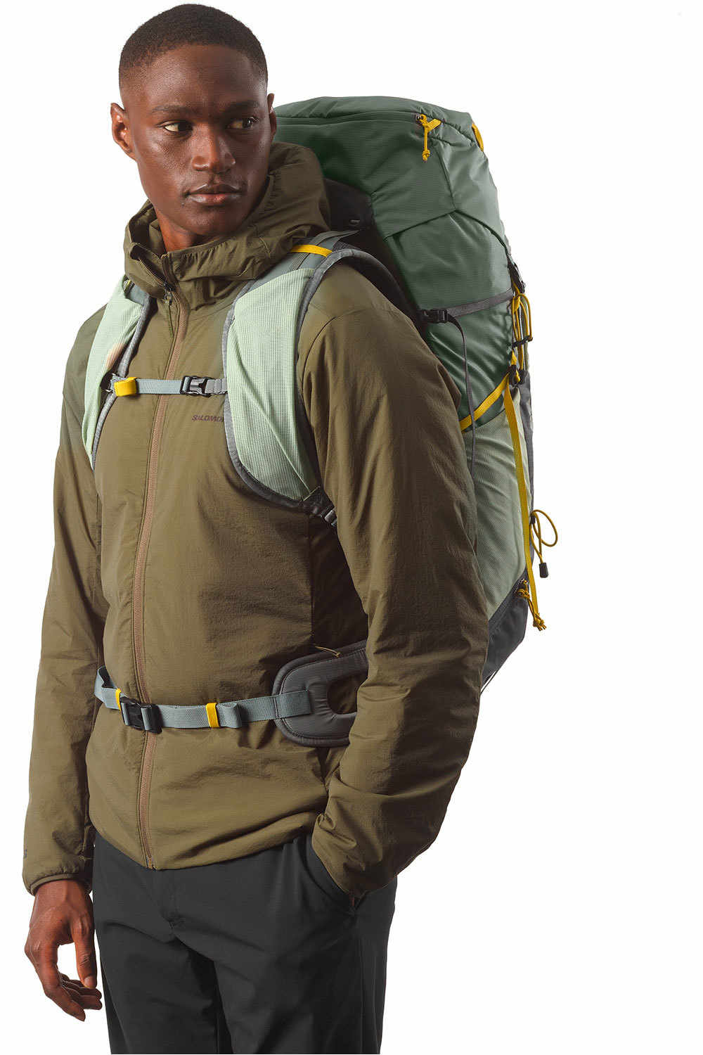 Salomon mochila montaña AEROTREK 40 vista frontal