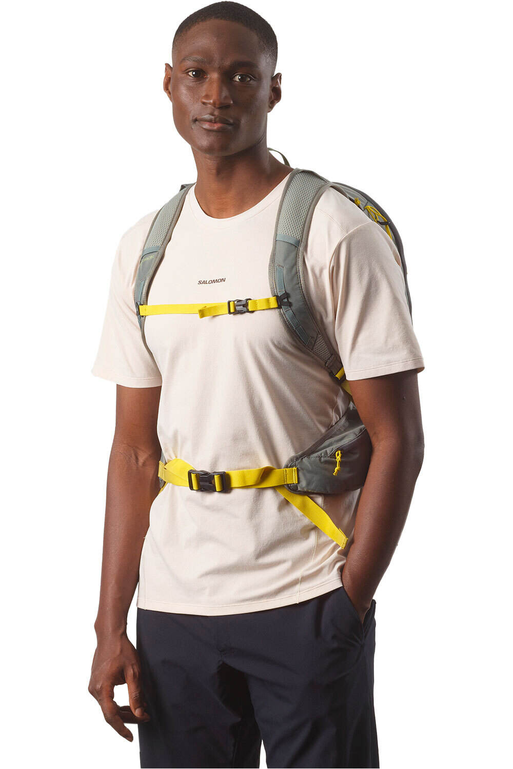 Salomon mochila montaña TRAILBLAZER 20 vista frontal