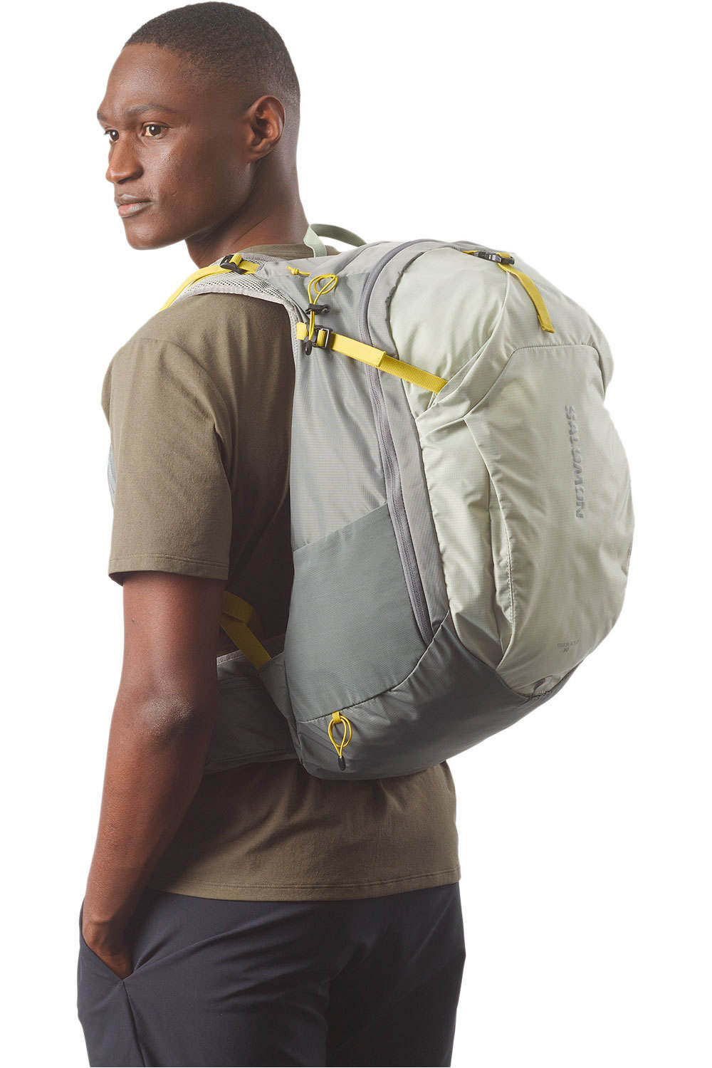 Salomon mochila montaña TRAILBLAZER 30 01