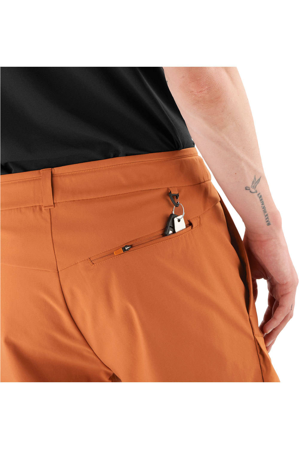 Salomon pantalón corto montaña hombre OUTERPATH UTILITY SHORT M 03