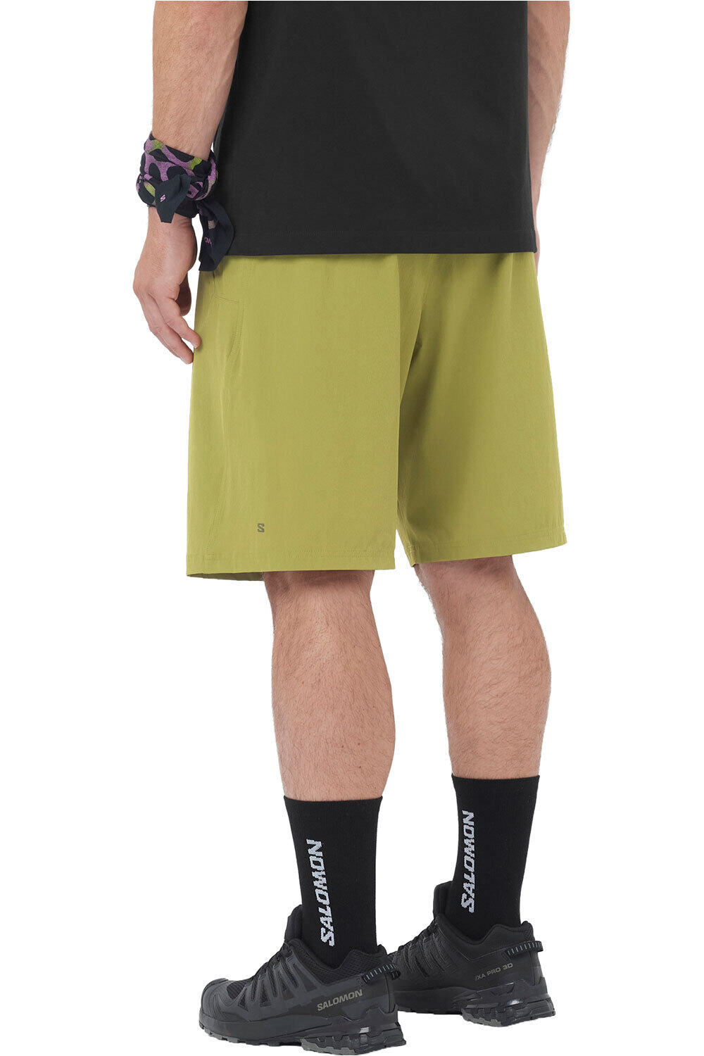 Salomon pantalón corto montaña hombre WAYFARER EASE 2.0 SHRT M vista trasera