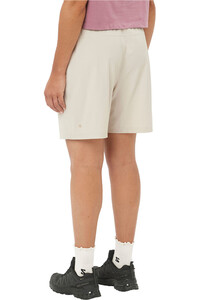 Salomon pantalón corto montaña mujer WAYFARER EASE 2.0 SHRT W vista trasera