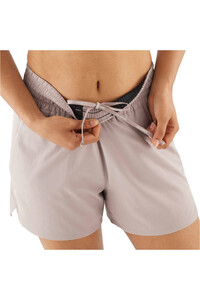 Salomon pantalón running mujer SHKout CORE SHTS 4 GFX W vista detalle