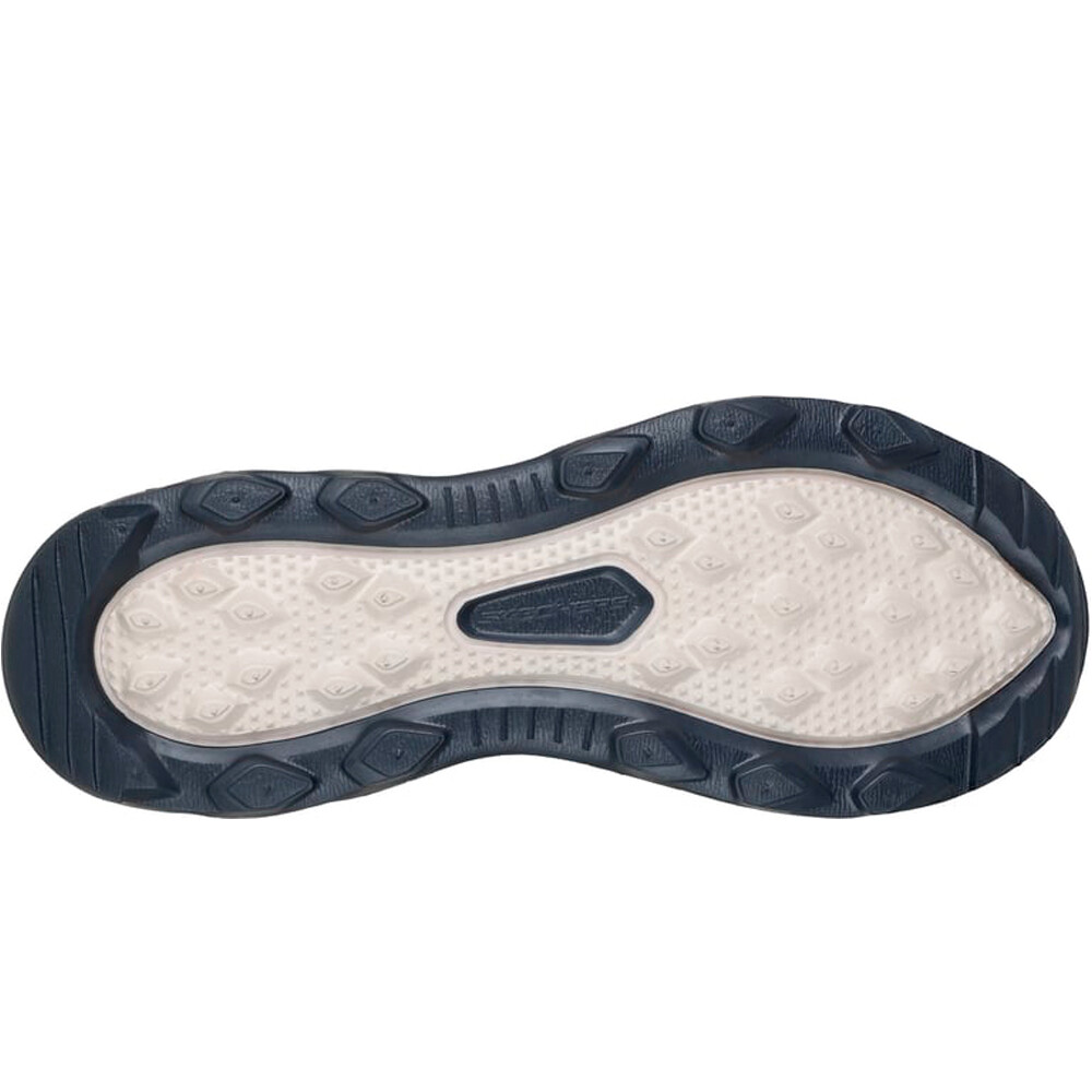 Skechers zapatilla cross training hombre RIDGE OAK vista trasera