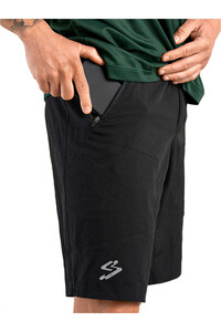 Spiuk pantalón corto ciclismo hombre BERMUDA ALL TERRAIN GRAVEL UNISEX vista trasera