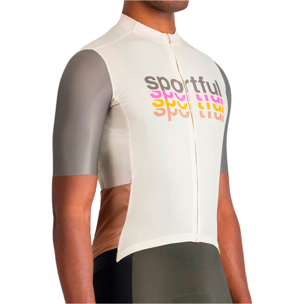 Sportful maillot manga corta hombre SUPERGIARA 2 LOGO JERSEY vista detalle
