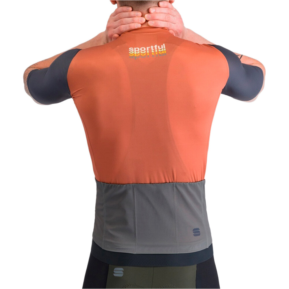 Sportful maillot manga corta hombre SUPERGIARA 2 LOGO JERSEY vista trasera