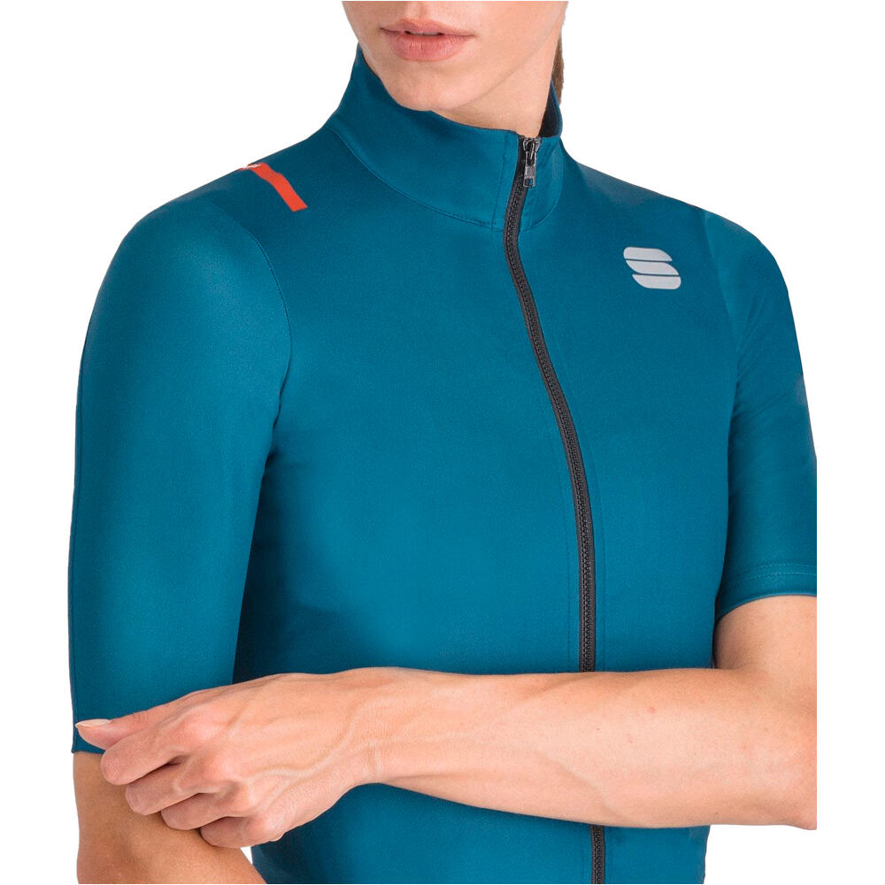 Sportful maillot manga corta mujer FIANDRE LIGHT  SHORT SLEEVE W JACKET vista detalle