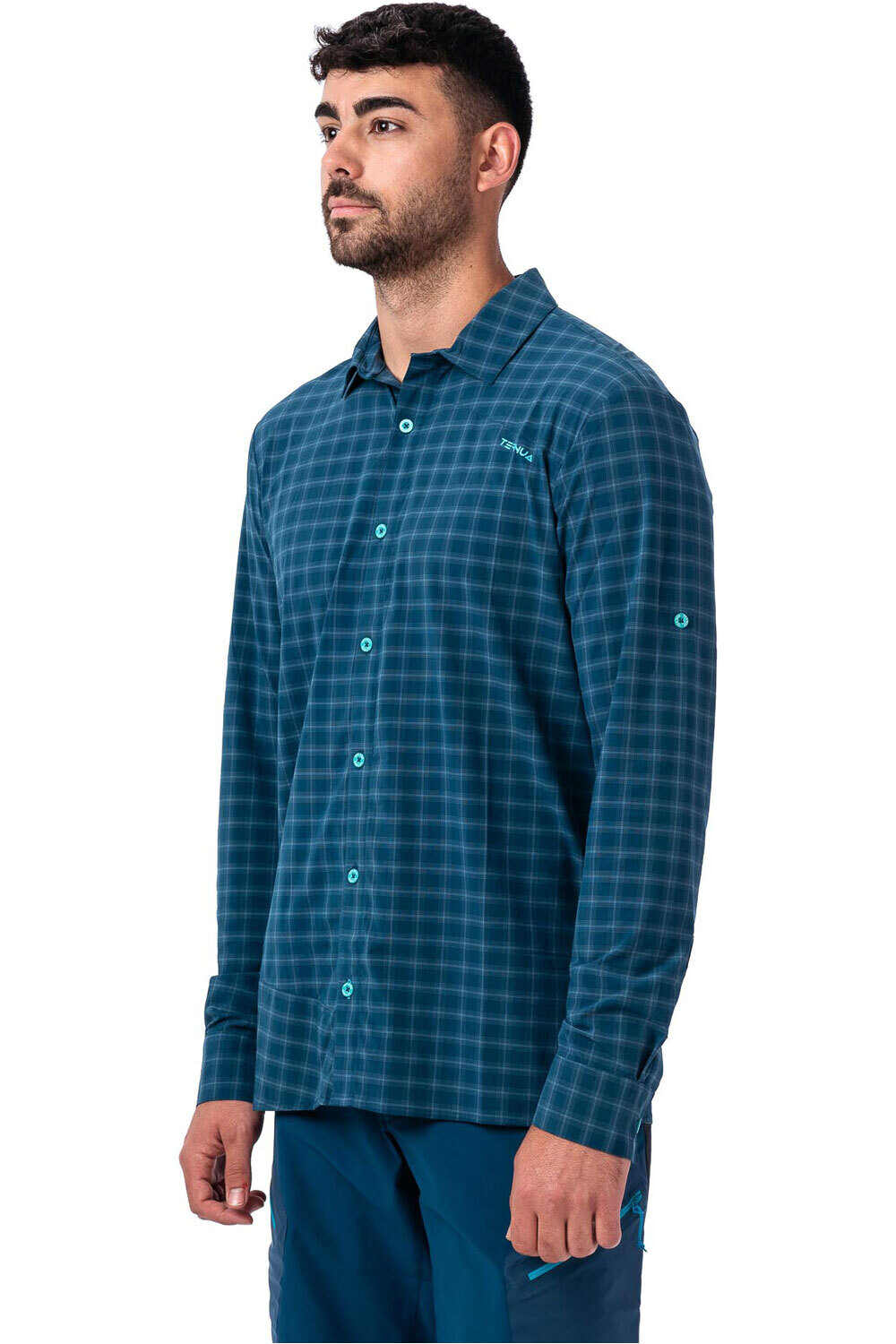 Ternua camisa montaña manga larga hombre ATHYM LS ST M vista detalle