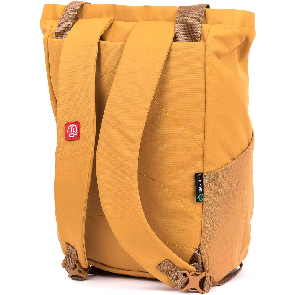 Ternua mochila deporte RED BAY TOTE 01