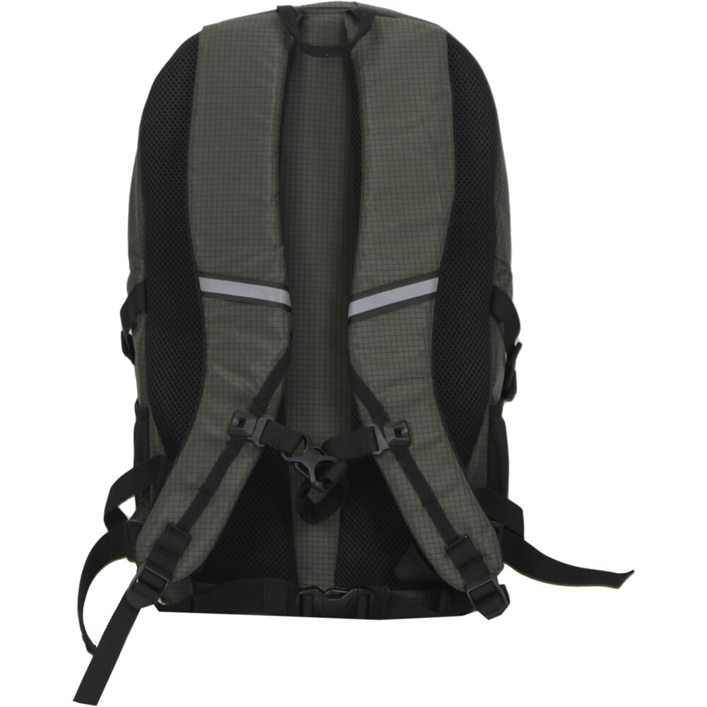 Ternua mochila montaña _2_3_BELAGUA 01