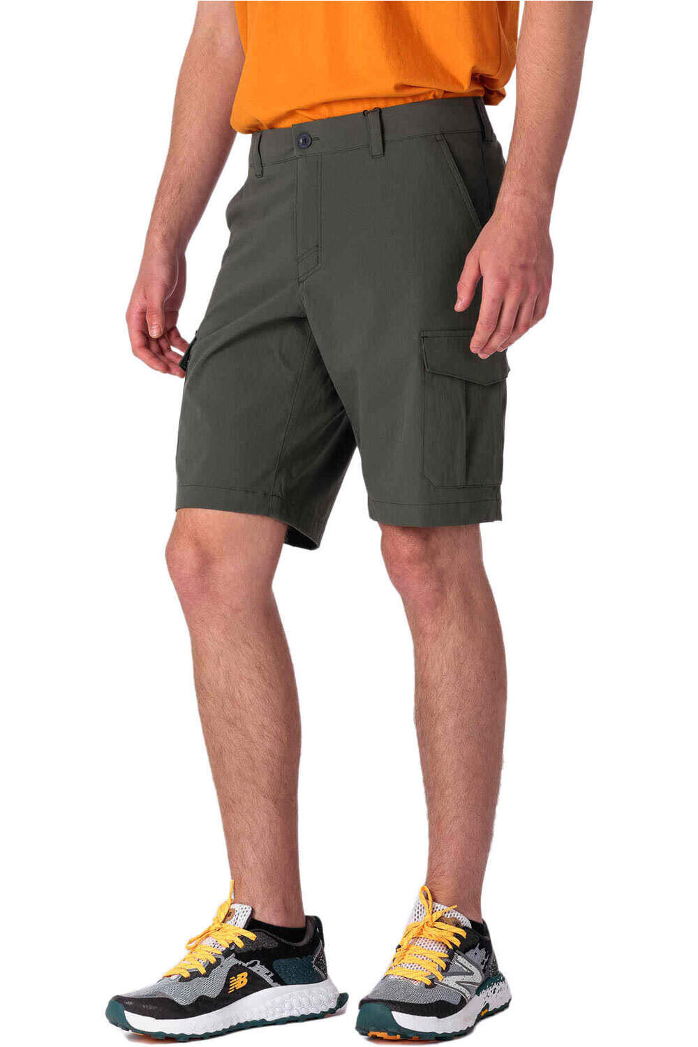Ternua pantalón corto montaña hombre NEWLAND BMD M vista trasera