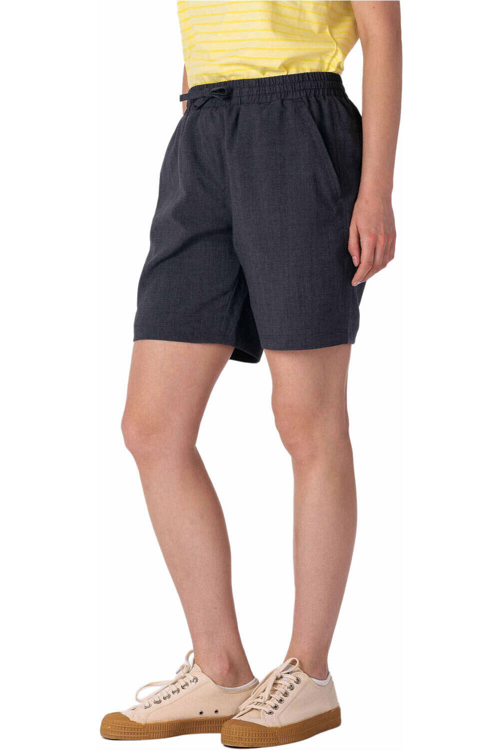 Ternua pantalón corto montaña mujer NORTH RIVER BMD W vista frontal