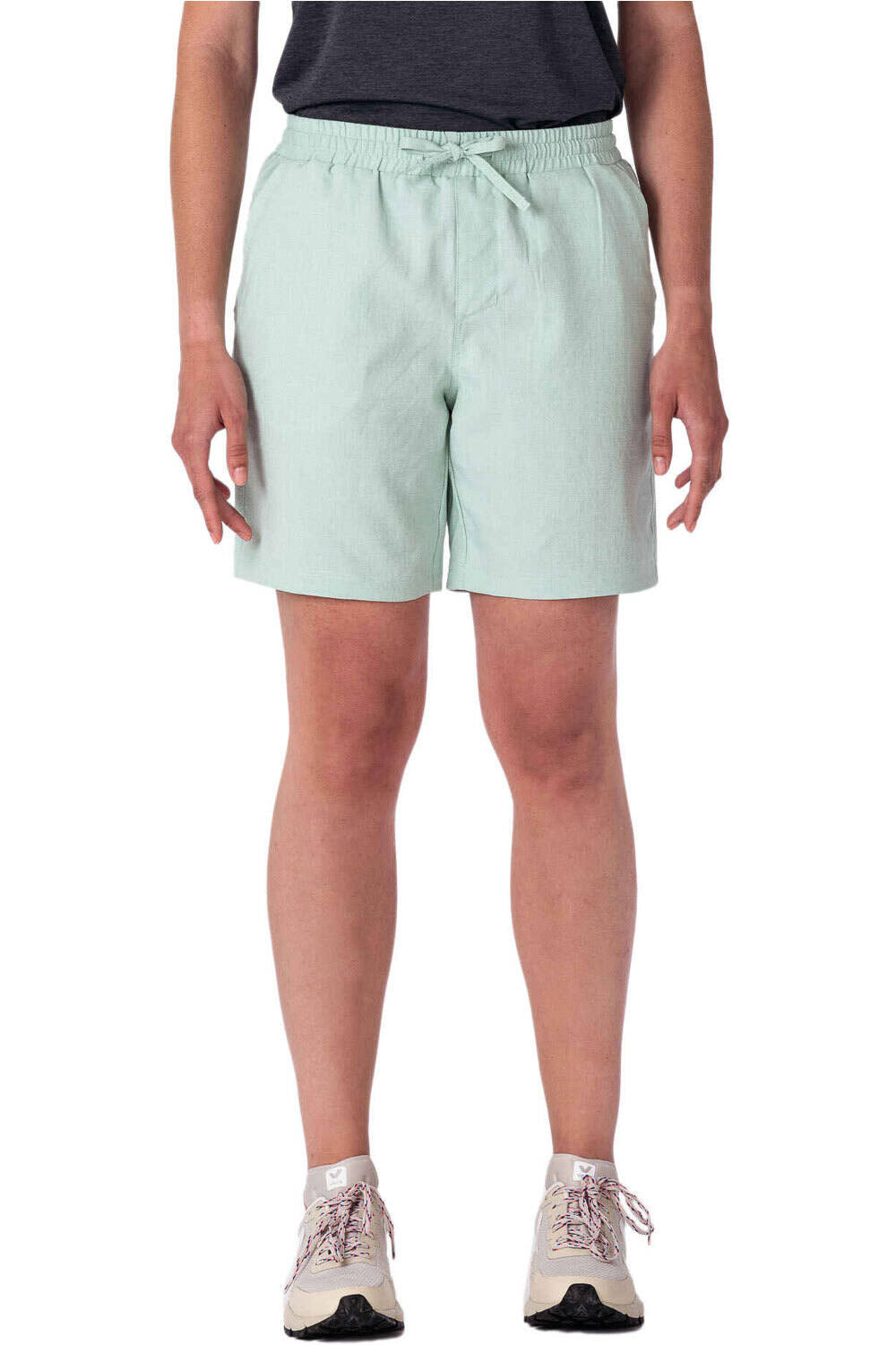 Ternua pantalón corto montaña mujer NORTH RIVER BMD W vista trasera