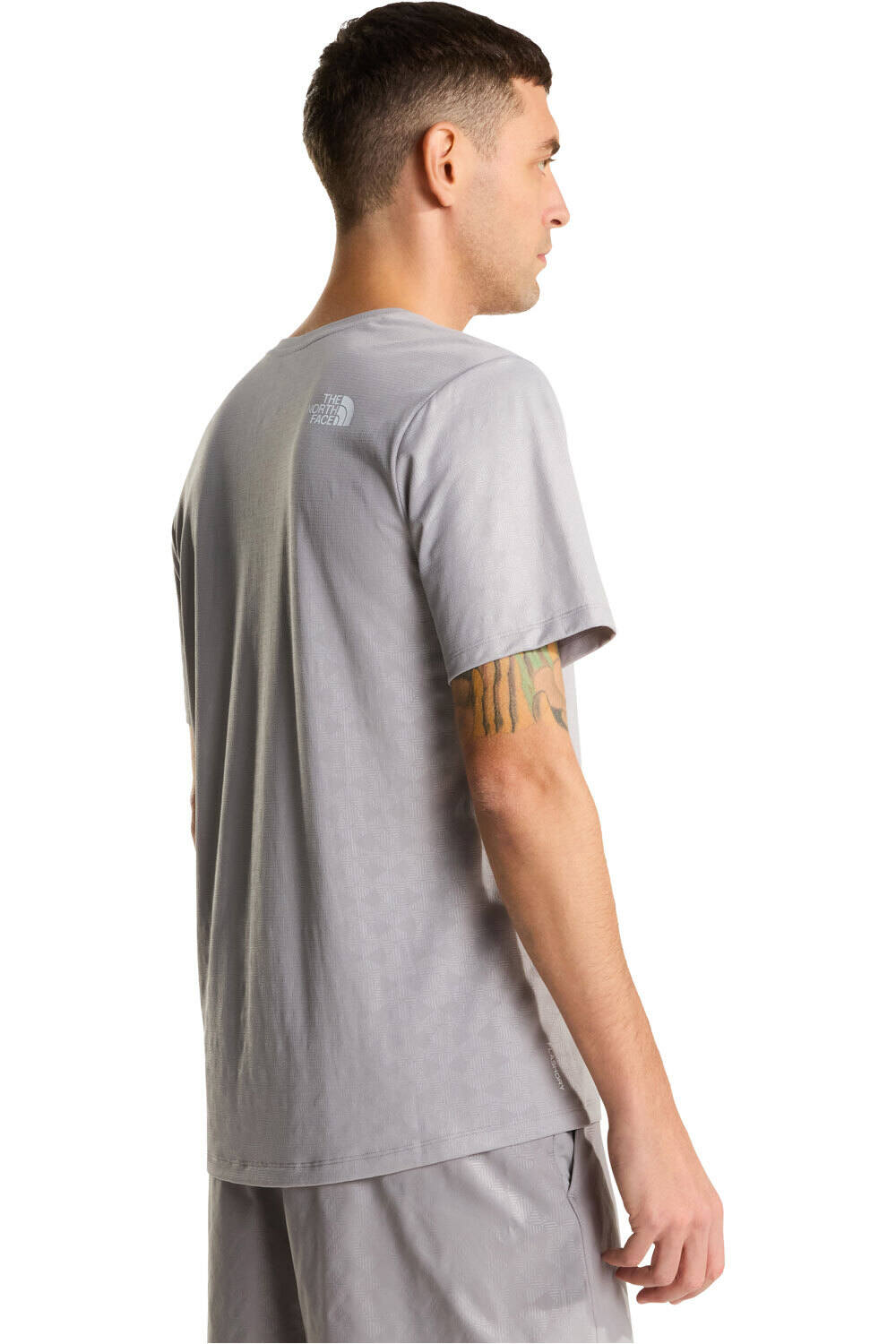 The North Face camiseta montaña manga corta hombre M 24/7 PENTADOME EMBOSSED REG SHORT SLEE vista trasera