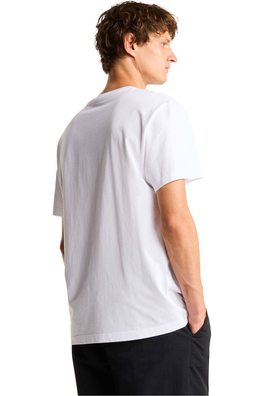 The North Face camiseta montaña manga corta hombre M ESSENTIAL CENTER LOGO RELAXED SHORT SL vista trasera