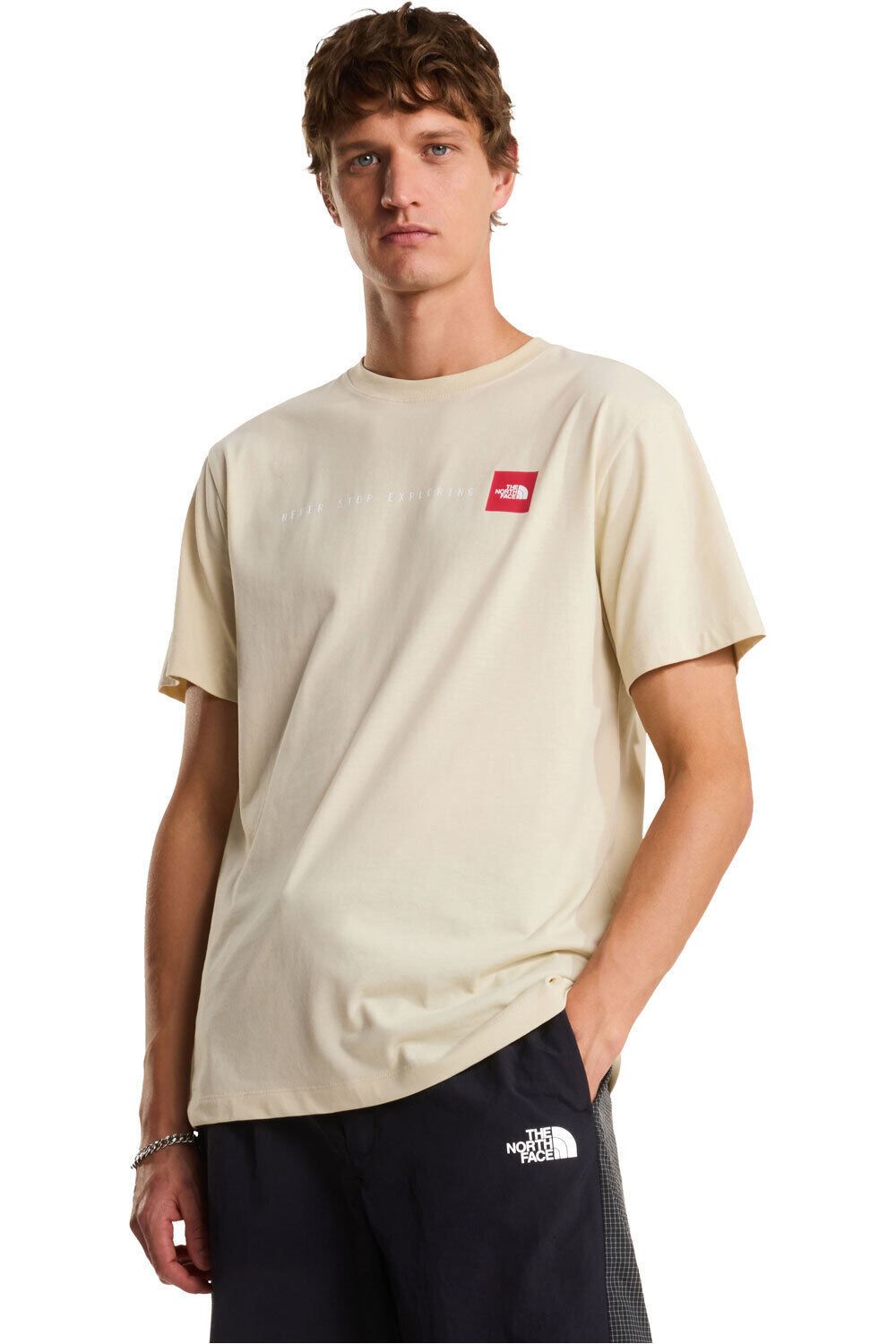 The North Face camiseta montaña manga corta hombre M NEVER STOP EXPLORING REGULAR SHORT SLE vista frontal