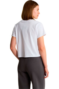 The North Face camiseta montaña manga corta mujer W ESSENTIAL REGULAR SHORT SLEEVE CUTIE T vista trasera