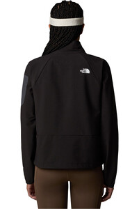 The North Face chaqueta softshell mujer W TEK APPROACH JACKET vista trasera