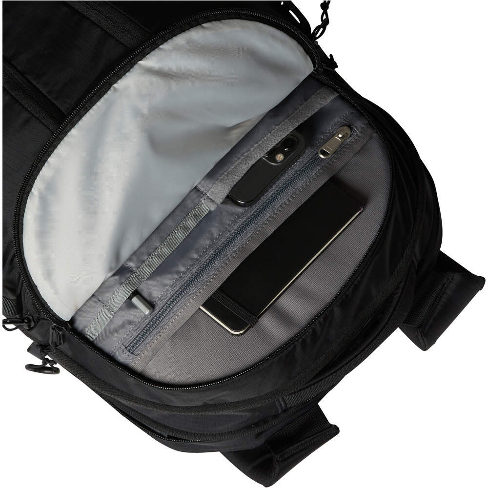 The North Face mochila deporte SURGE 04