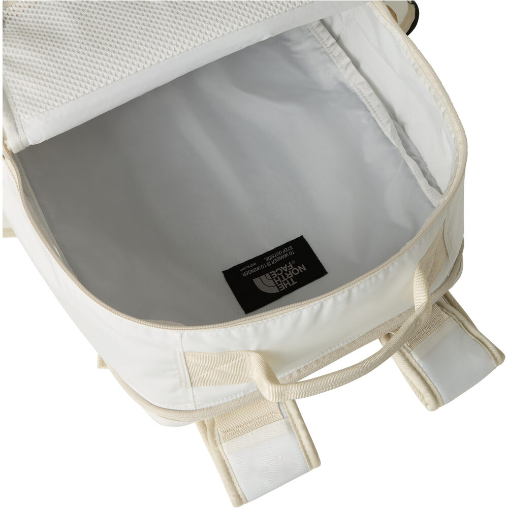 The North Face mochila montaña BASE CAMP DAYPACK 07