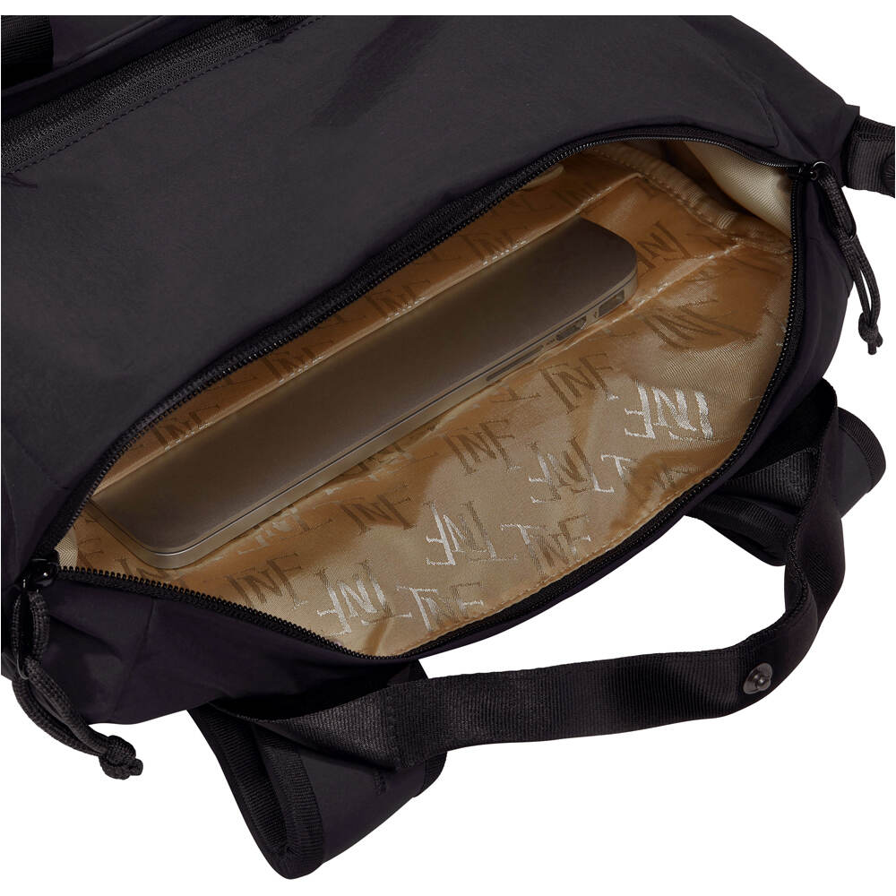 The North Face mochila montaña W NEVER STOP UTILITY PACK 08