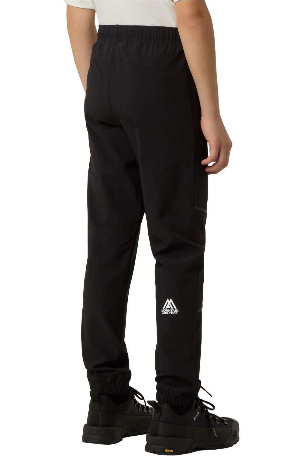 The North Face pantalón montaña niño TEEN MOUNTAIN ATHLETICS WOVEN PANT vista trasera