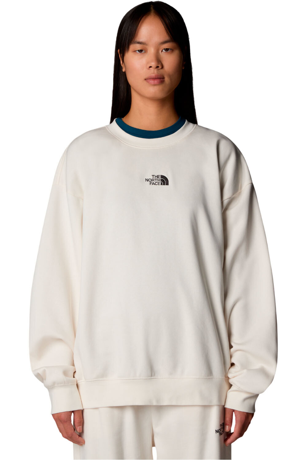 The North Face sudadera mujer W ESSENTIAL OVERSIZE CREW vista frontal