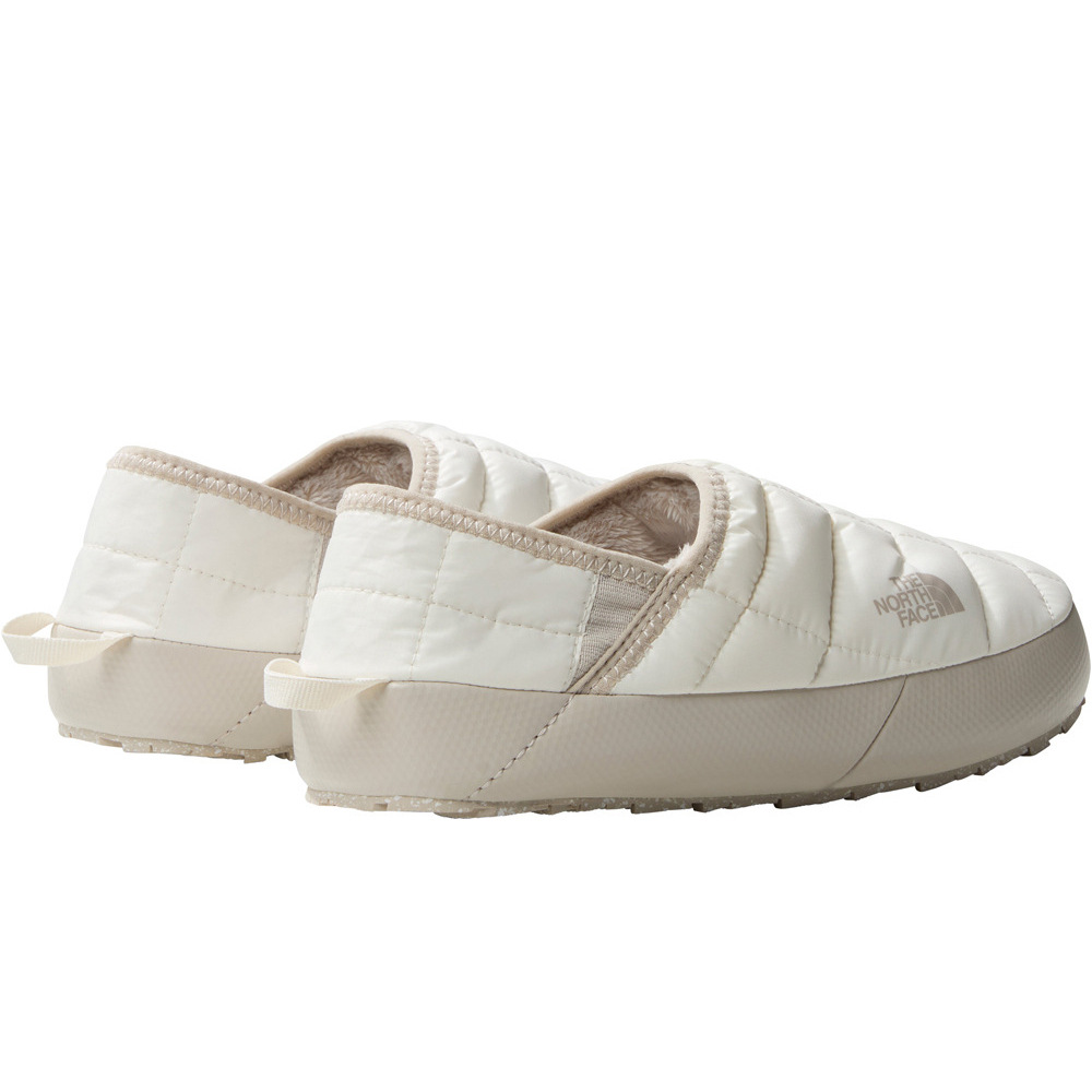 The North Face varios montaña W THERMOBALL TRACTION MULE V 02