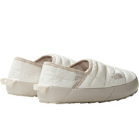 The North Face varios montaña W THERMOBALL TRACTION MULE V 02