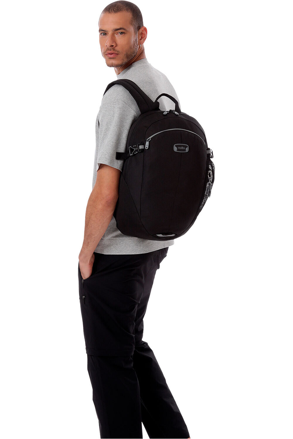 Totto mochila deporte MORRAL DEPORTTO vista frontal