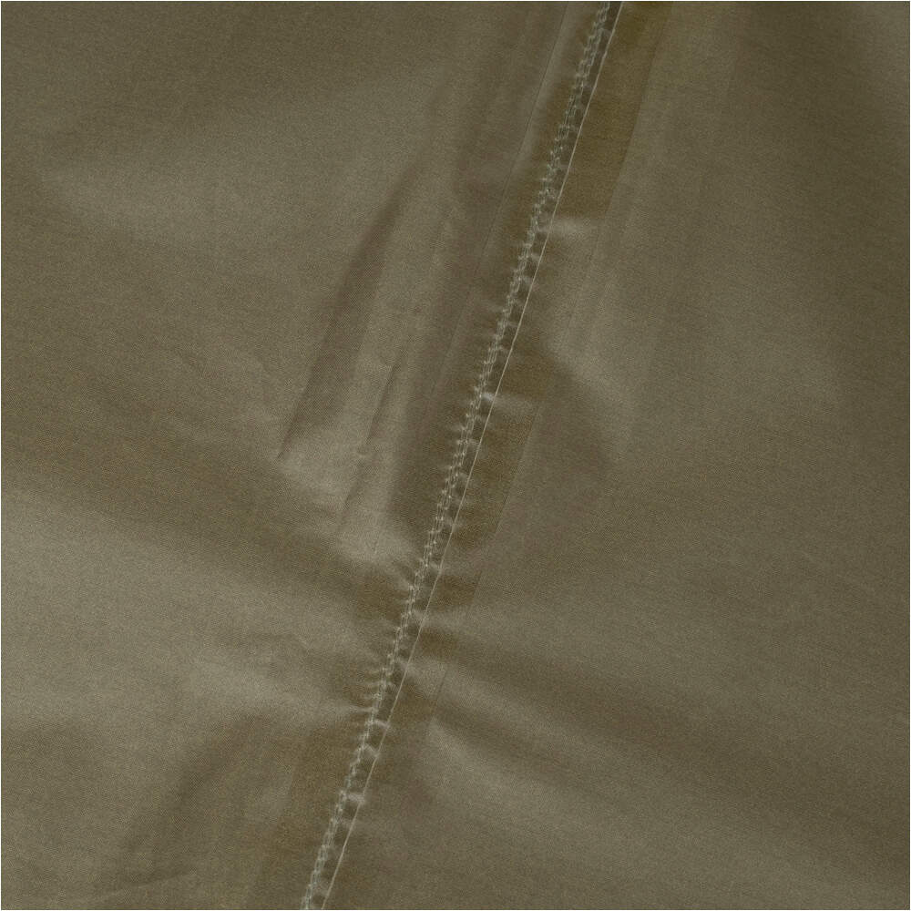 Trekmates poncho montaña Deluxe Poncho 04