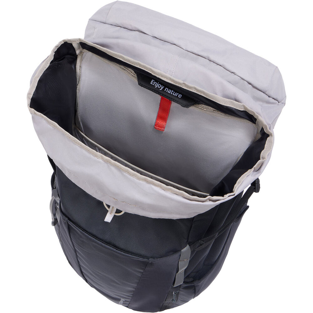 Vaude mochila montaña Brenta 33 long 02