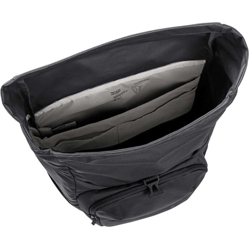 Vaude mochila montaña Okab II 02