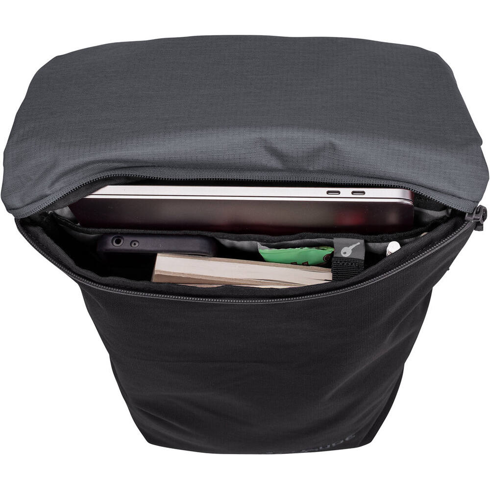 Vaude mochila montaña Unuk II 04