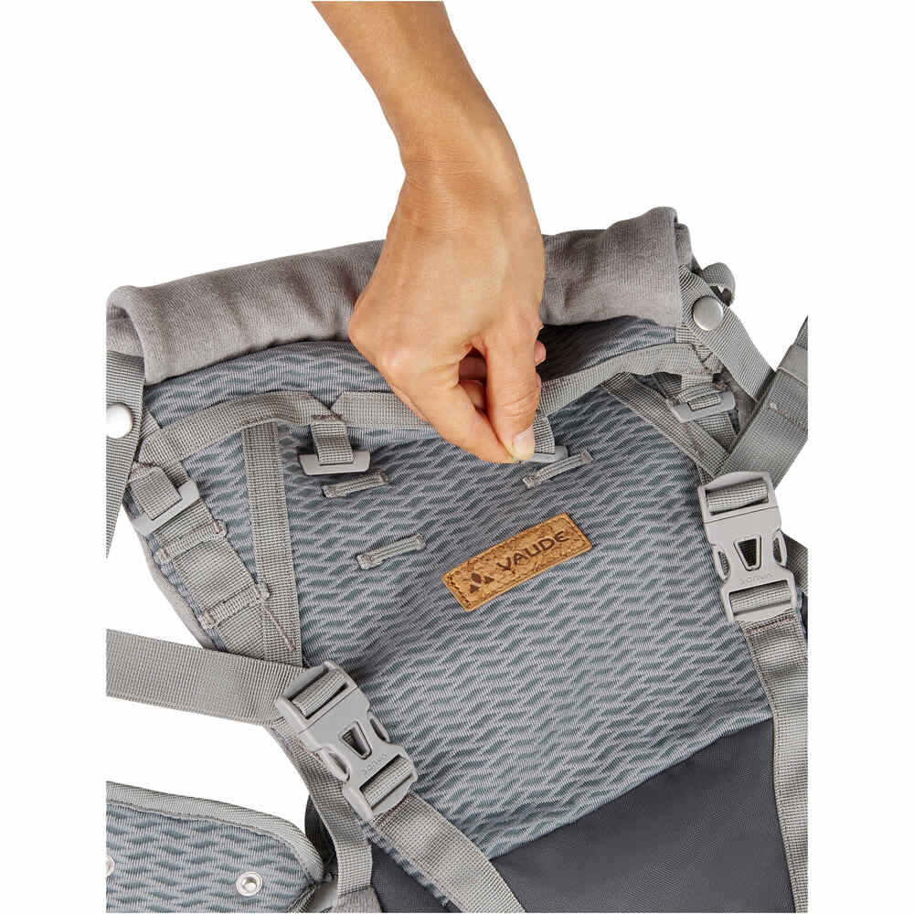 Vaude mochila portabebés montaña Amare Baby Carrier 08