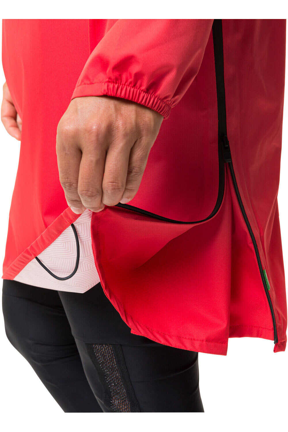 Vaude poncho montaña Comyou Poncho Coat 04