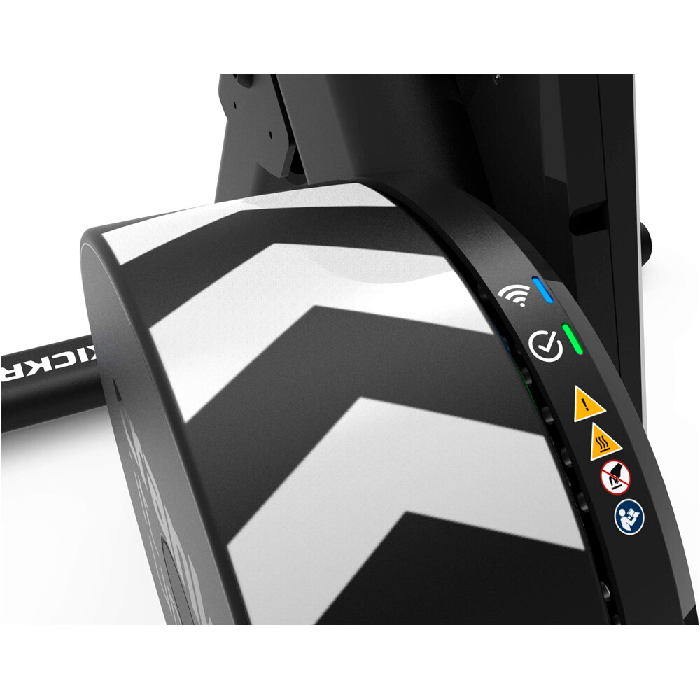 Wahoo rodillos bicicleta KICKR CORE 2 with Cog & Click 07